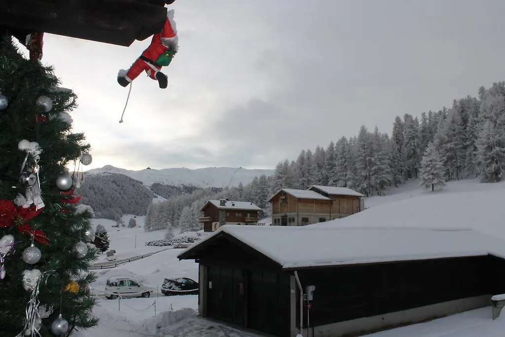 Casa Canton Livigno 0*,  Italy